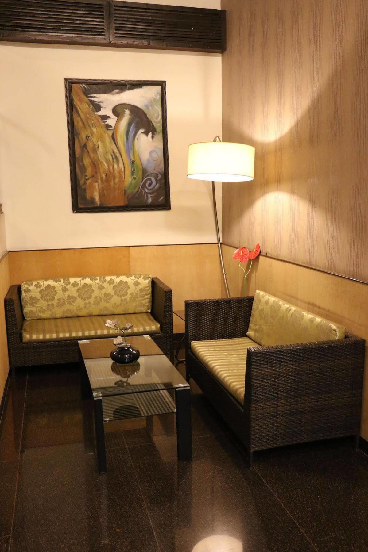 Pallavi A'Vida Navi Mumbai Esterno foto